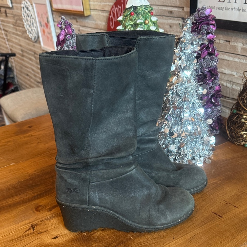 Keen Charcoal Leather Mid-Calf Boots 5.5